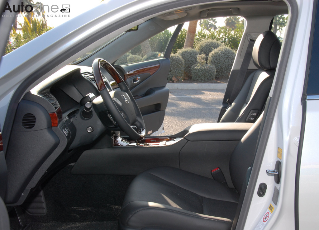 Lexus LS (2007 - 2017) (Interieur doorkijk)
