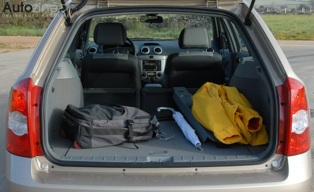 Chevrolet Nubira stationwagon (Bagageruimte)