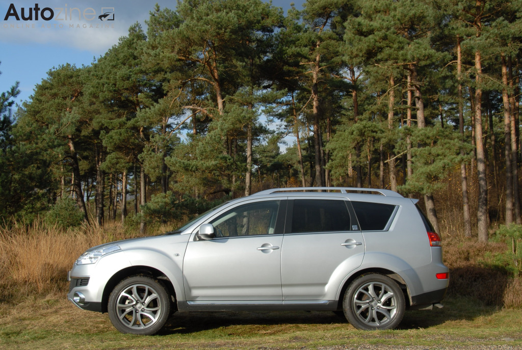 Citroen C-Crosser (Zijkant)