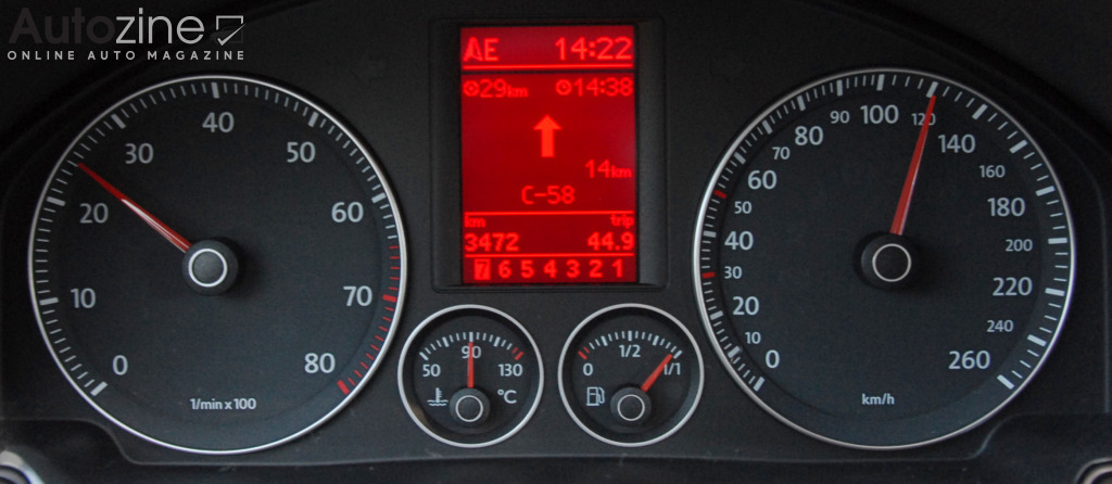 Volkswagen Golf V (Klokken)